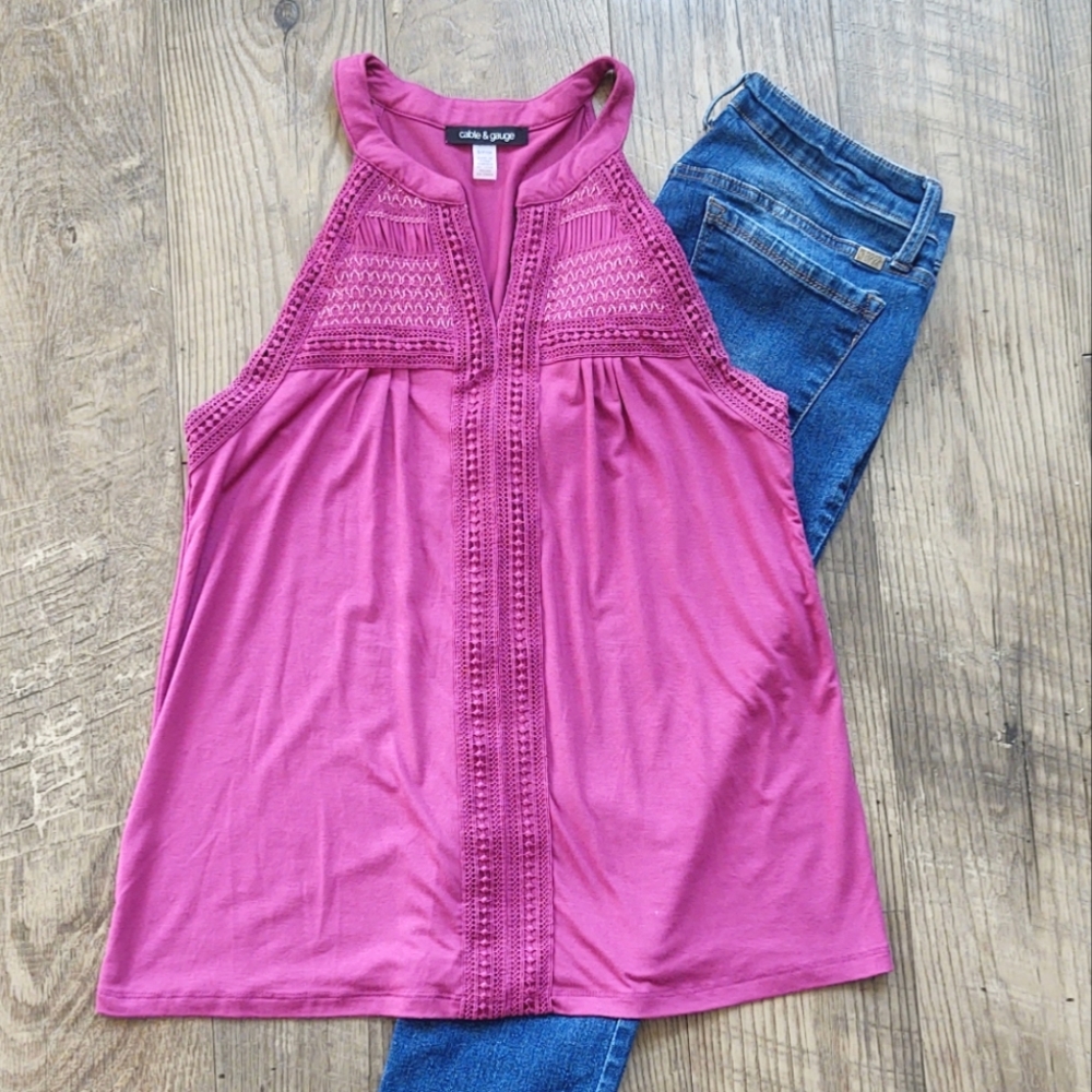 Sleeveless Cute Top. Sz. Small